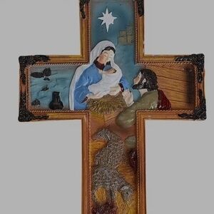 NEW in BOX Colorful Nativity Scene Wall Cross